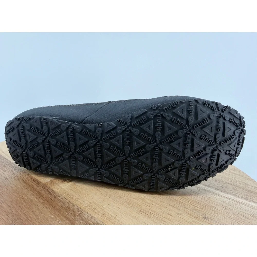 Ahnu Womens Black Himalaya Moccasin Boots Knit Cuffs Sherpa Insoles Size 6‎